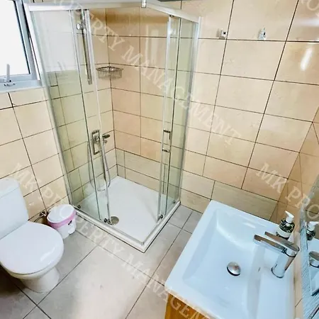 Milos Center Apts No.34 Apartman Lárnaka