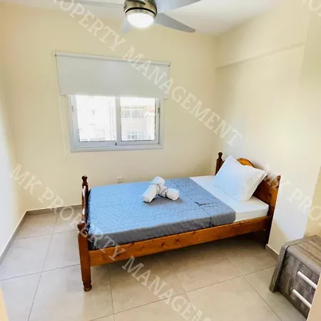Milos Center Apts No.34 公寓