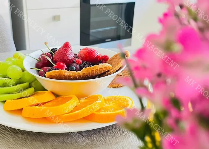 Milos Center Apts No.34 *