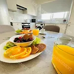 Milos Center Apts No.34 *