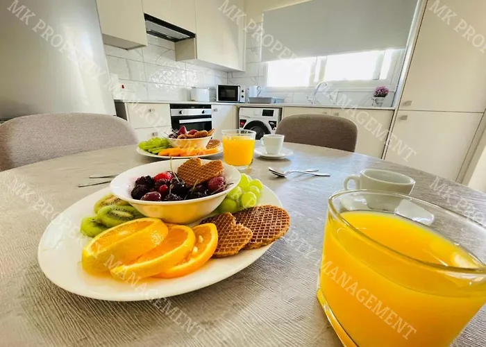 Milos Center Apts No.34 *