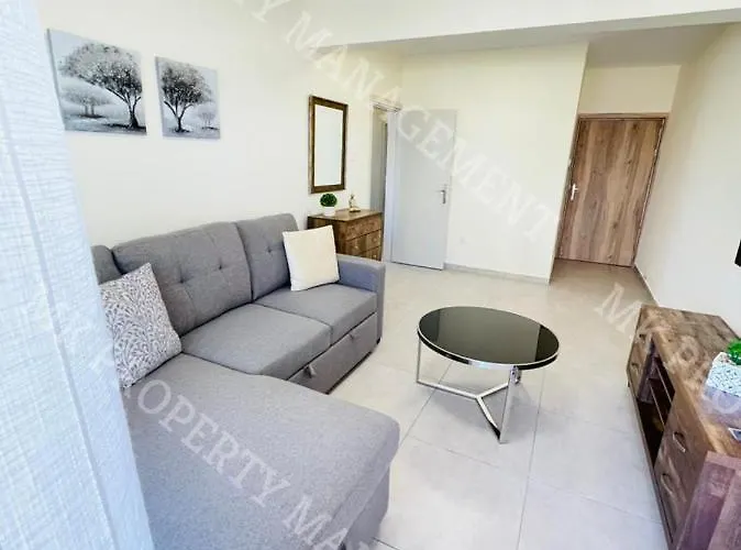 Milos Center Apts No.34 Апартаменти *